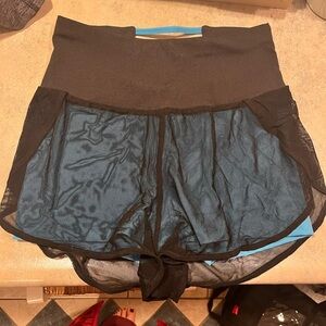 Megan Ewoldsen ME Threads Women's Black and Blue Mesh workout shorts. Sz Small